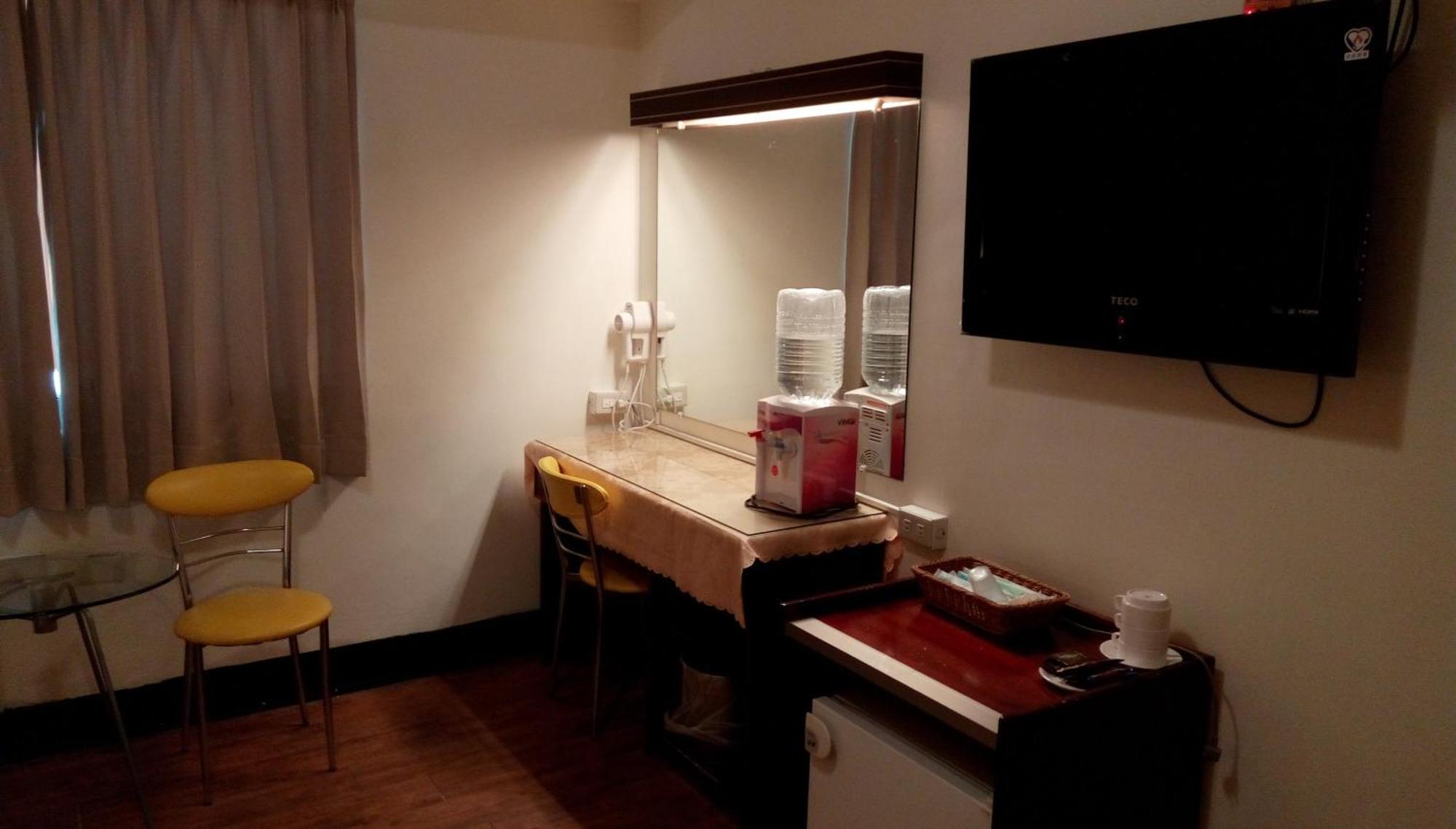 Melody Hotel T'ai-tung Rum bild